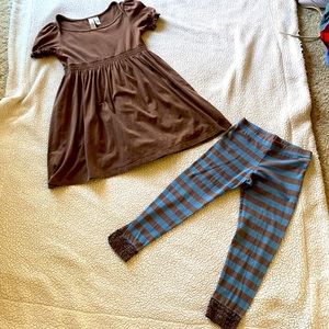 Matilda Jane “Paint by Numbers” Mocha Tunic and Cropped Ruffled Leggings